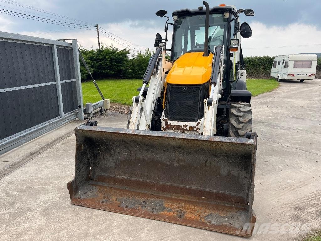JCB 3CX Compact Tractopelle