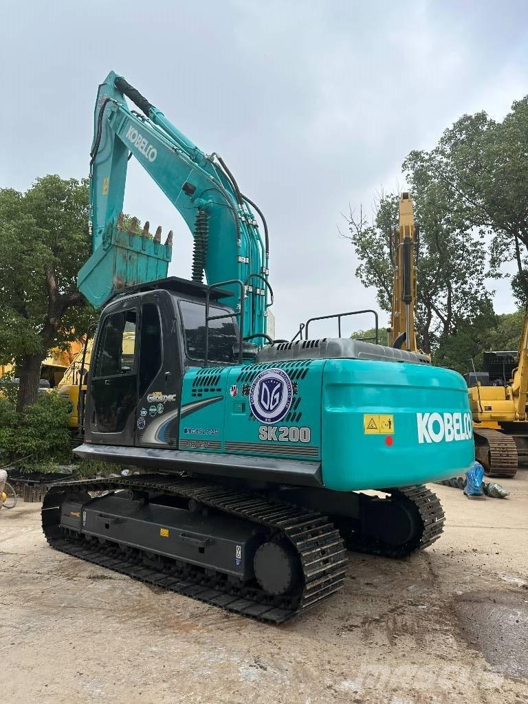 Kobelco SK 200-8 Pelle sur chenilles