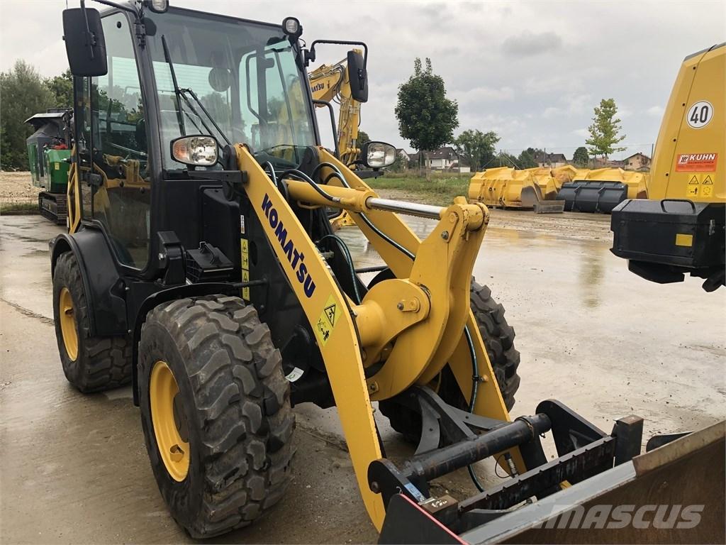 Komatsu WA70M-8 Mini chargeuse