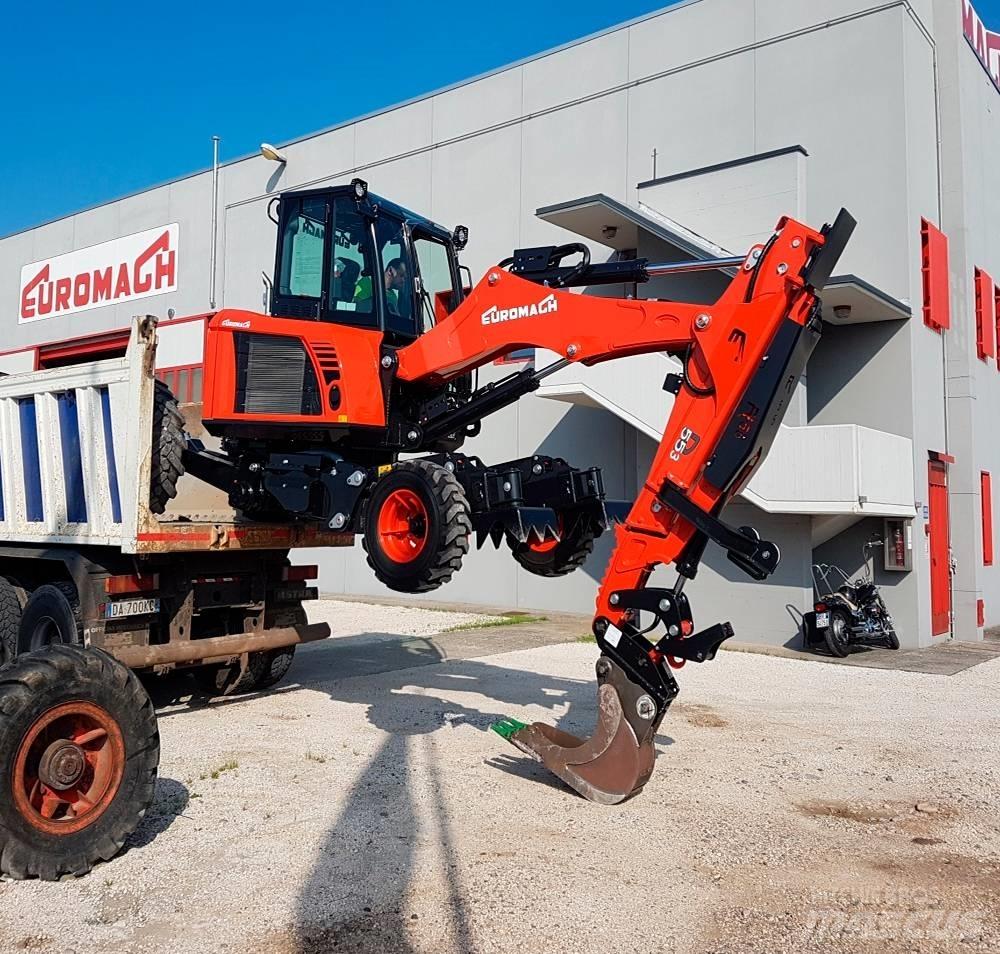 Euromach R555H Pelles amphibies