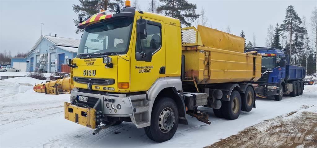 Sisu E11 385 Camions et véhicules municipaux