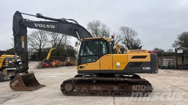 Volvo EC 220 DL Pelle sur chenilles