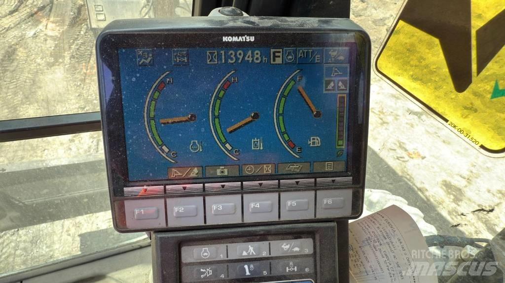 Komatsu PW 148-8 Pelle sur pneus