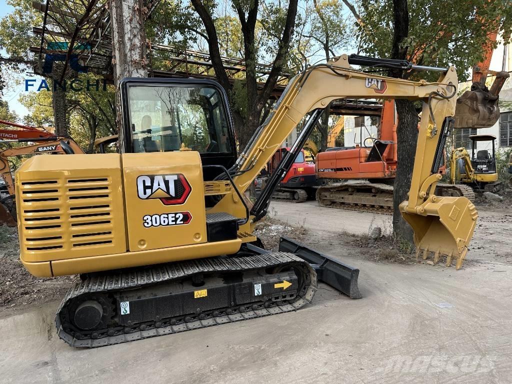 CAT 306 E2 Pelle sur chenilles