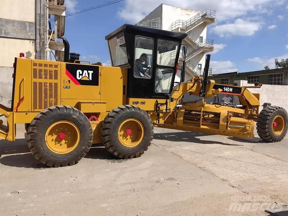 CAT 140 H Niveleuse