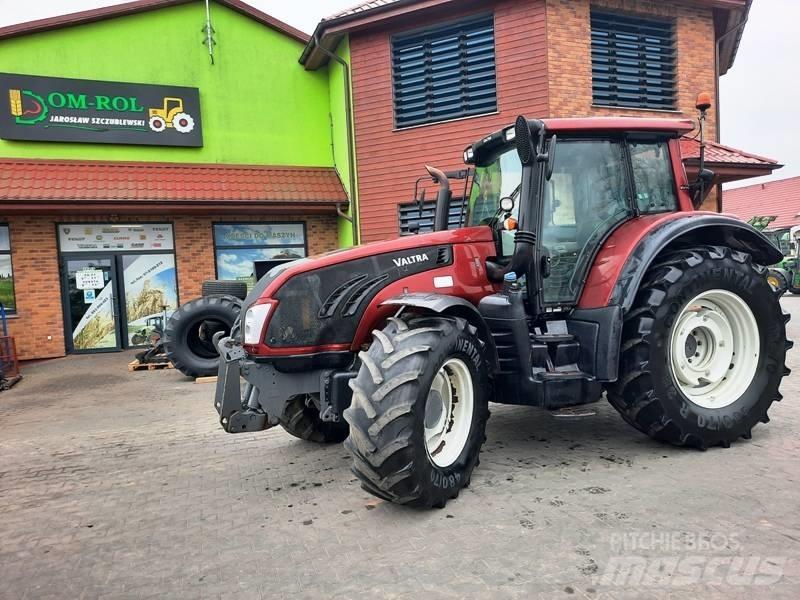 Valtra 163 Versu Tracteur