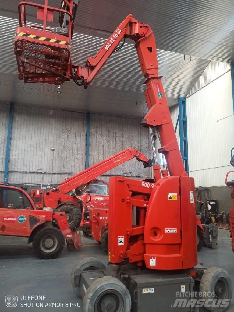JLG E 300 AJP Nacelles articulées