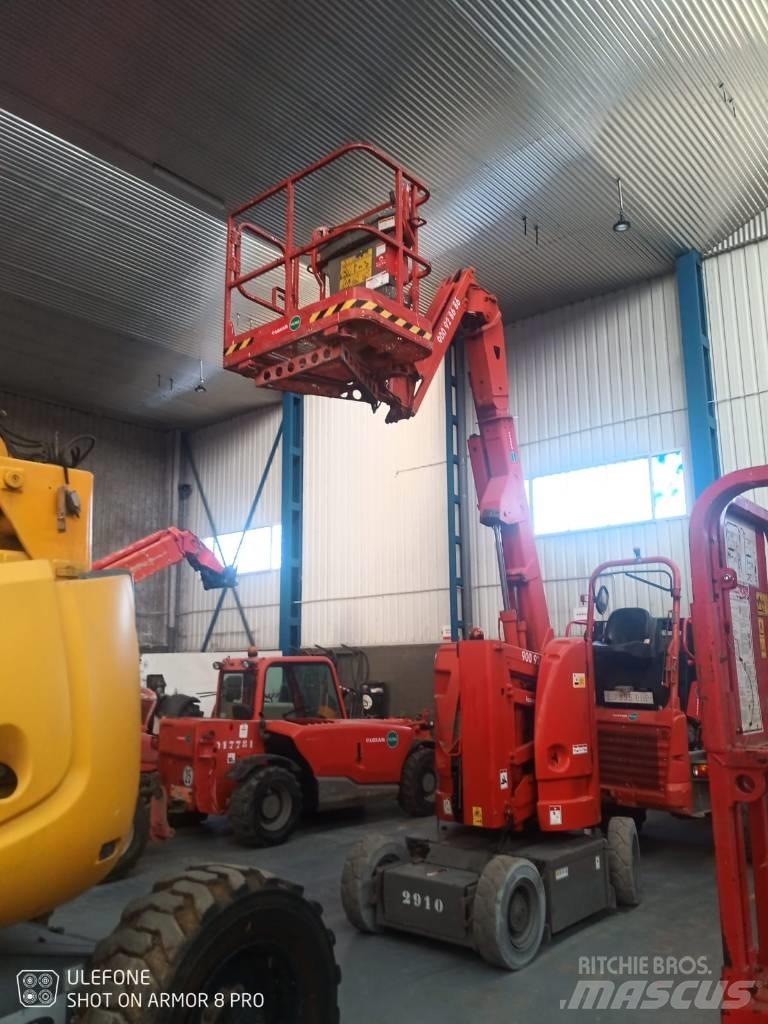 JLG E 300 AJP Nacelles articulées