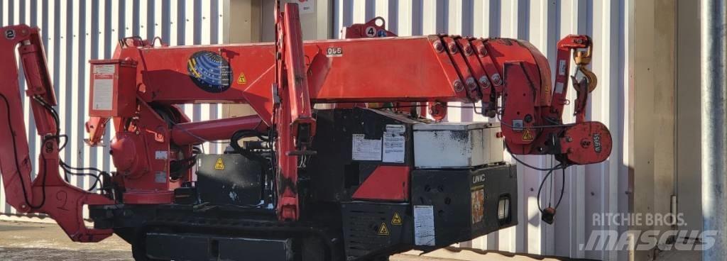Unic URW 095 Mini grue