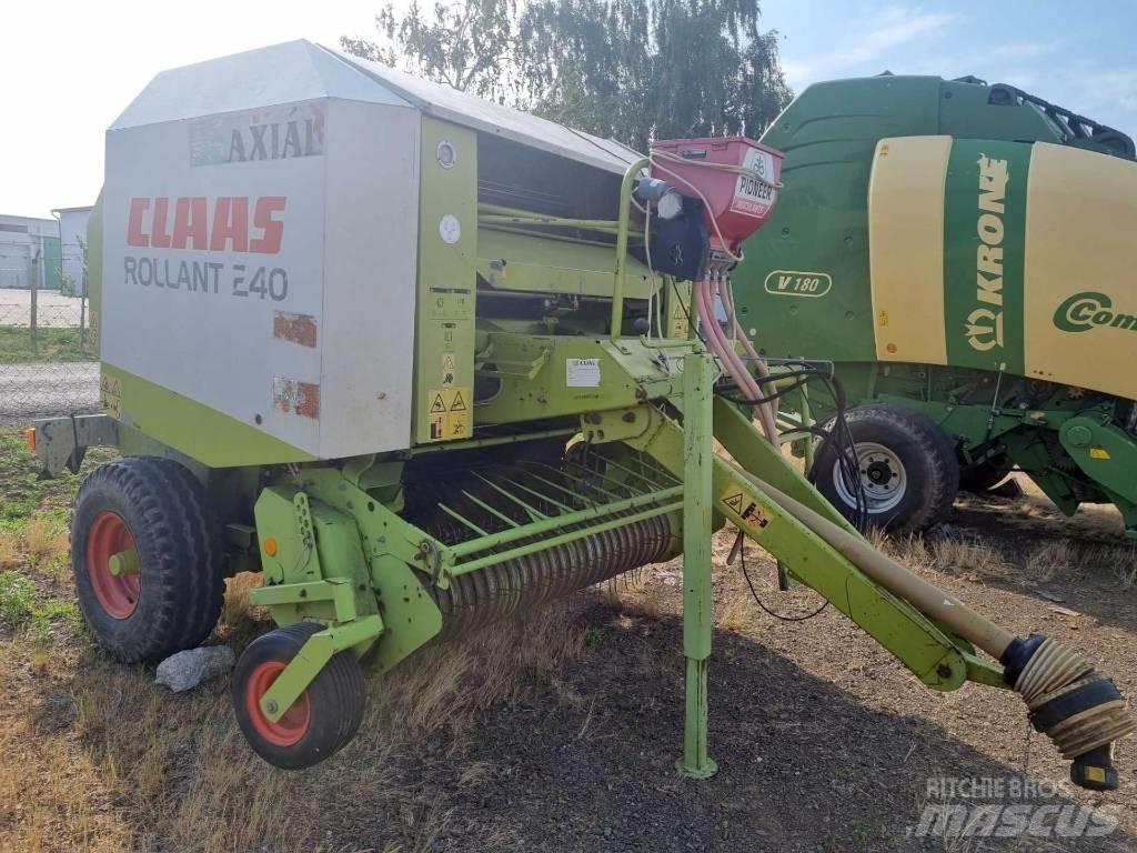 CLAAS Rollant 240 Presse à balle ronde