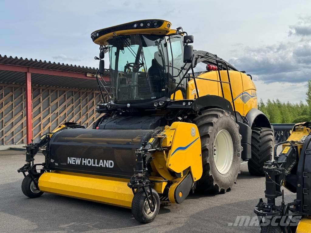 New Holland FR 550 Ensileuse automotrice