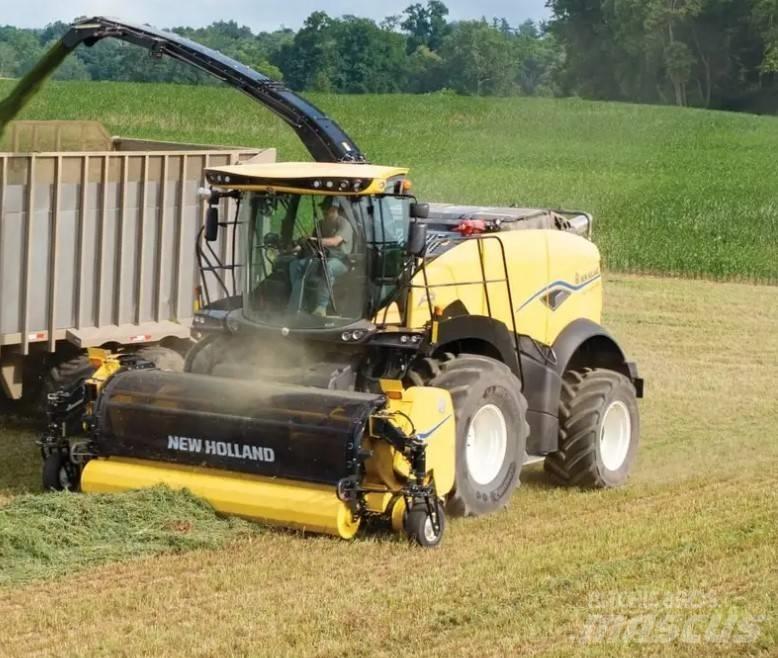 New Holland FR 550 Ensileuse automotrice
