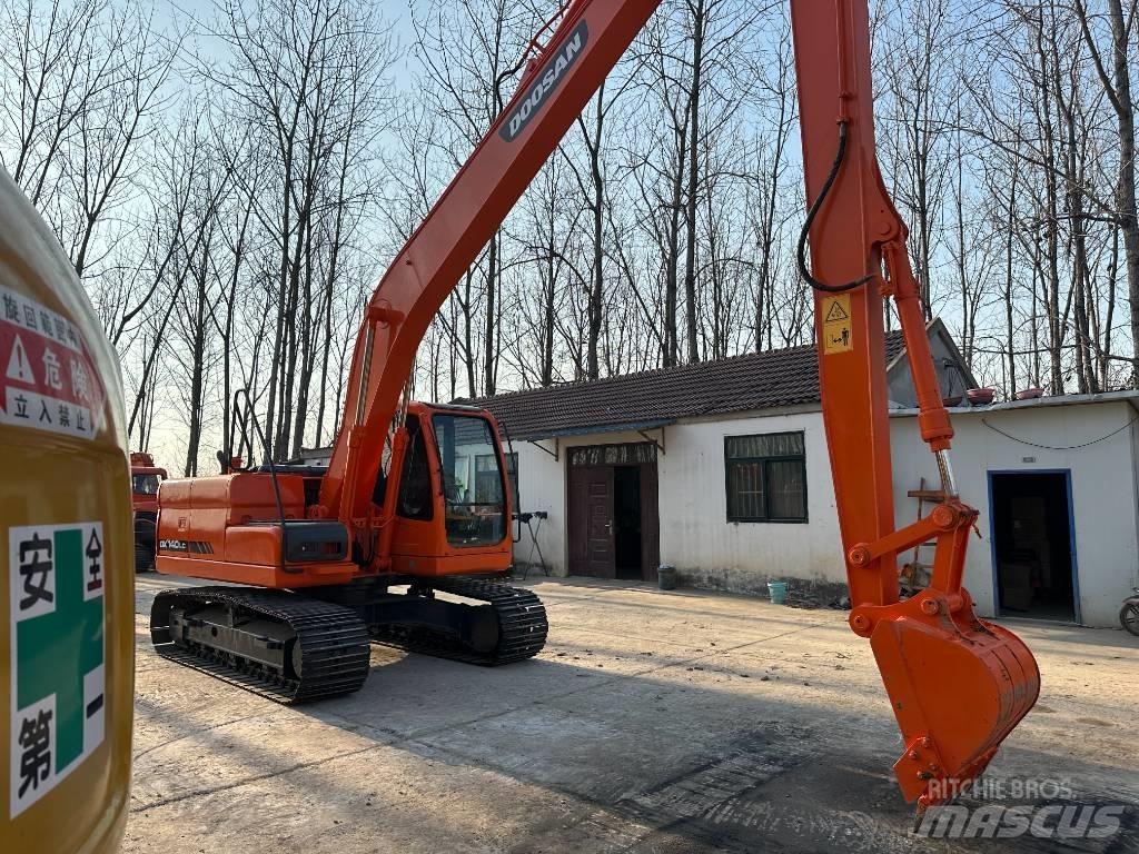 Doosan DX140 Mini pelle < 7t