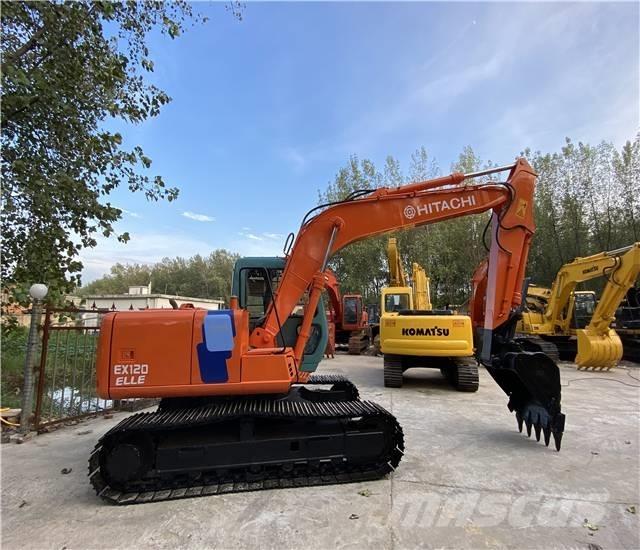 Hitachi EX120 Pelle sur chenilles