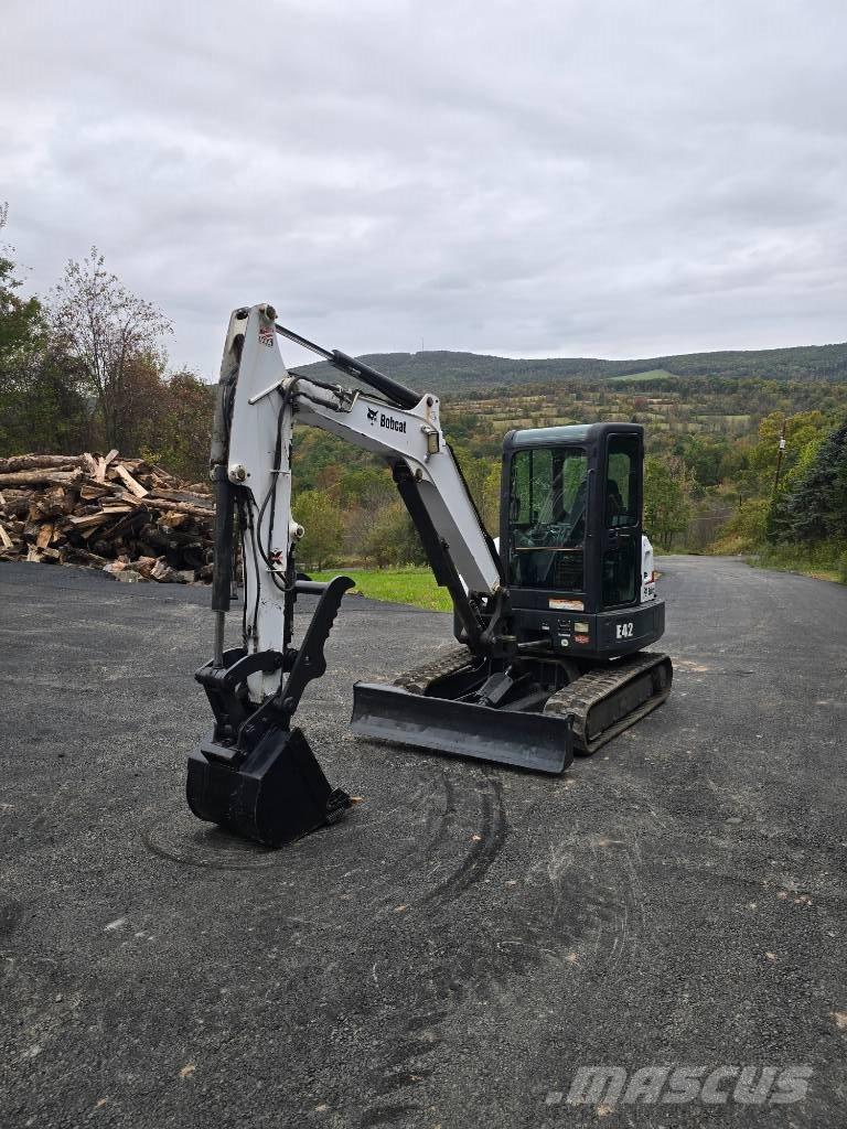 Bobcat E 42 Mini pelle < 7t