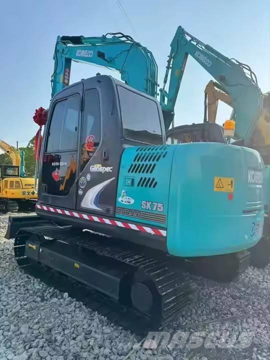 Kobelco SK 75 Pelle sur chenilles