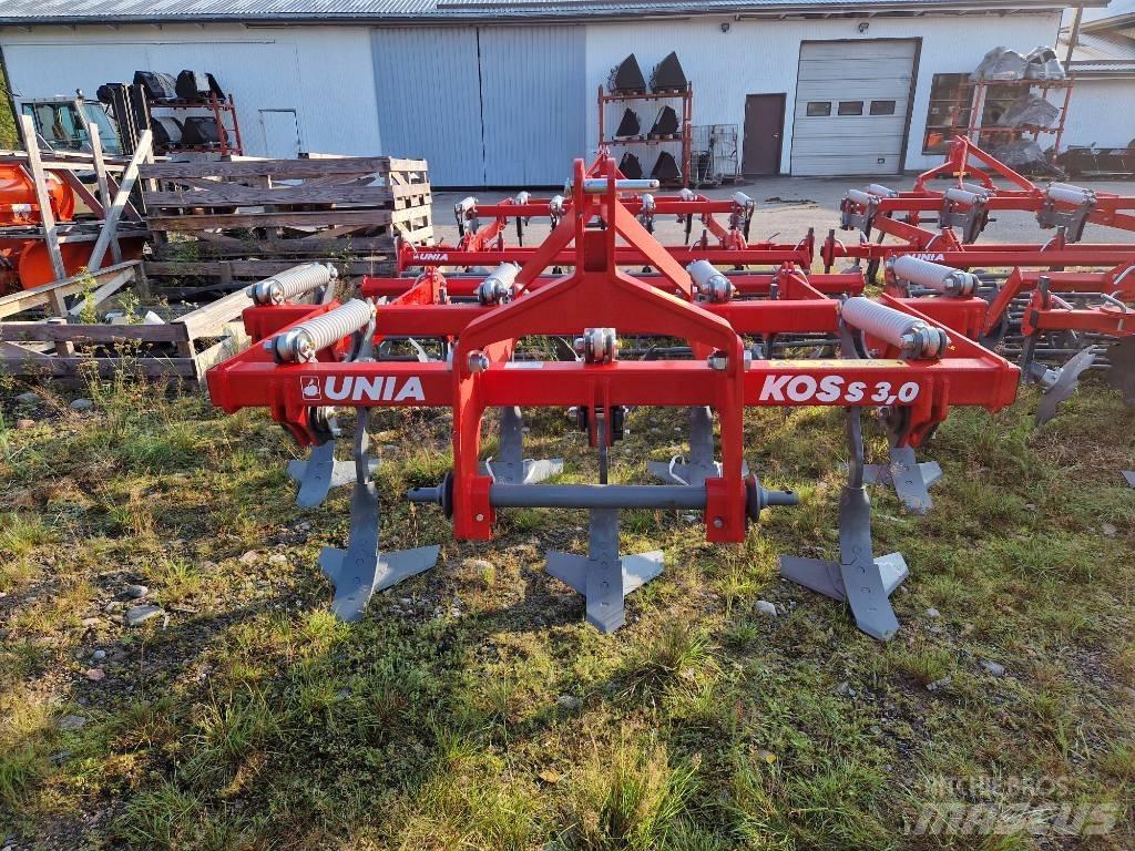Unia KOS S 3 Déchaumeur, cultivateur