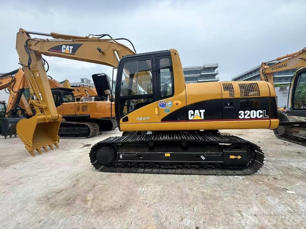 CAT 320 C L Pelle sur chenilles