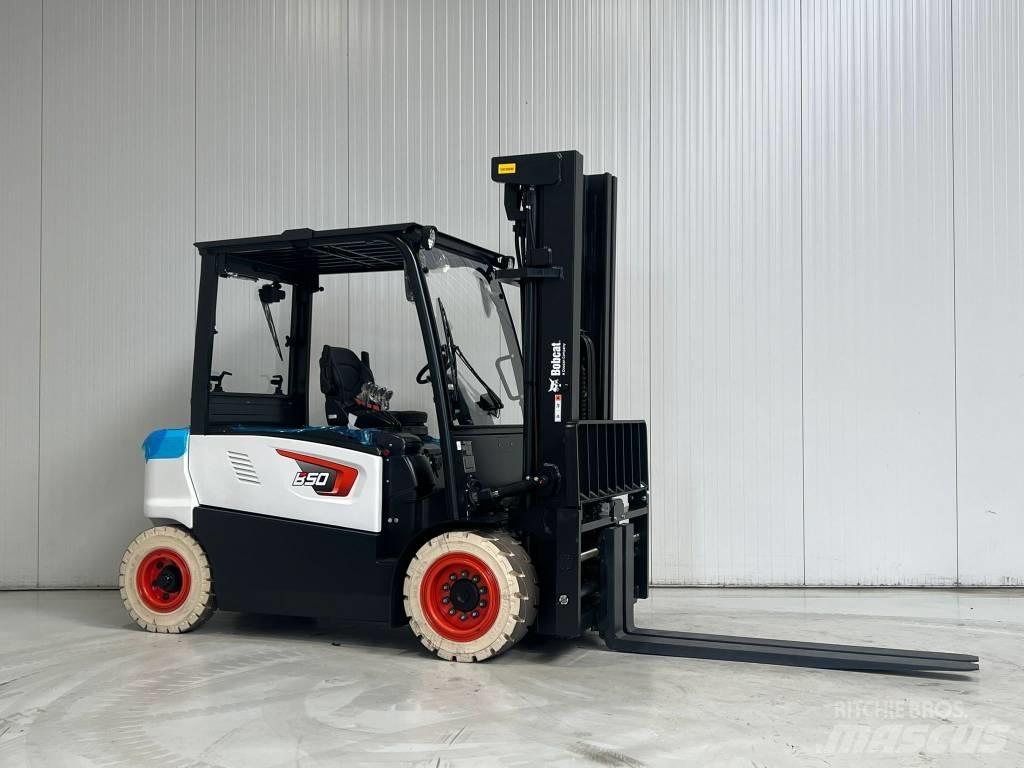 Bobcat B50XC-7 Chariots élévateurs électriques