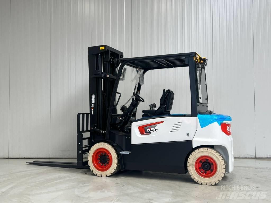Bobcat B50XC-7 Chariots élévateurs électriques