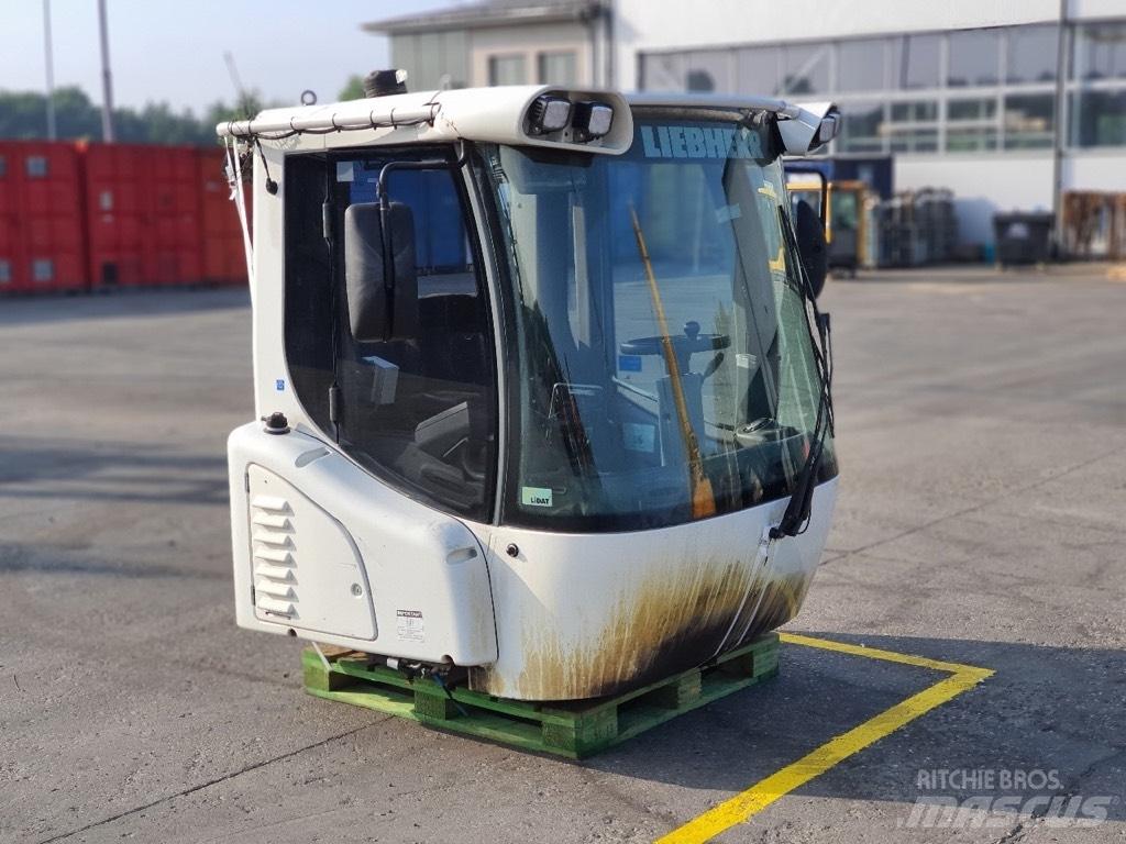 Liebherr L 550 CAB Cabine