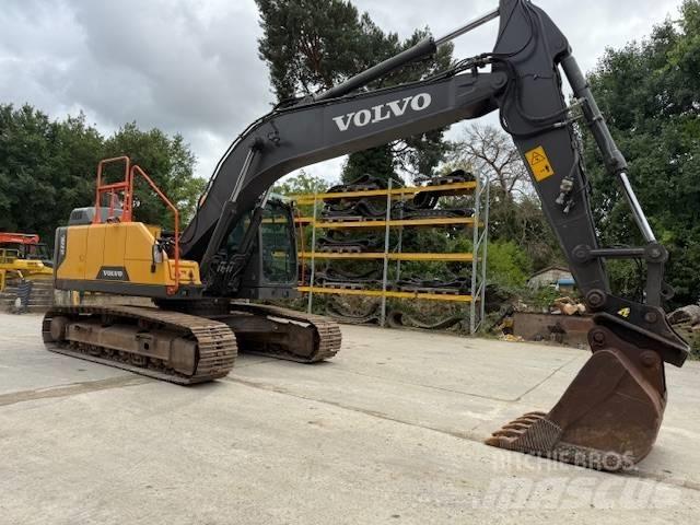 Volvo EC 220 Pelle sur chenilles