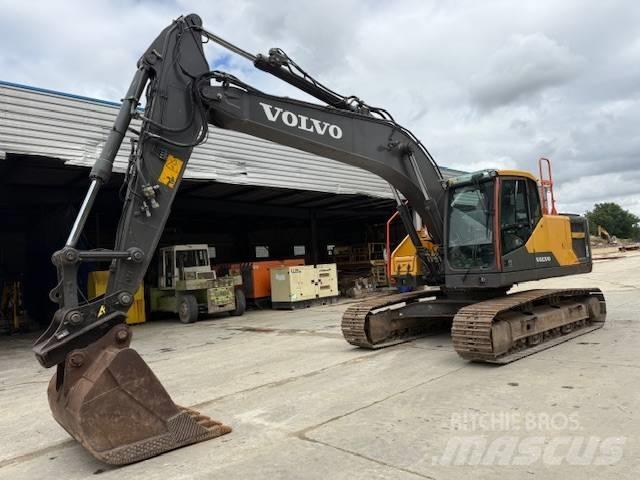 Volvo EC 220 Pelle sur chenilles