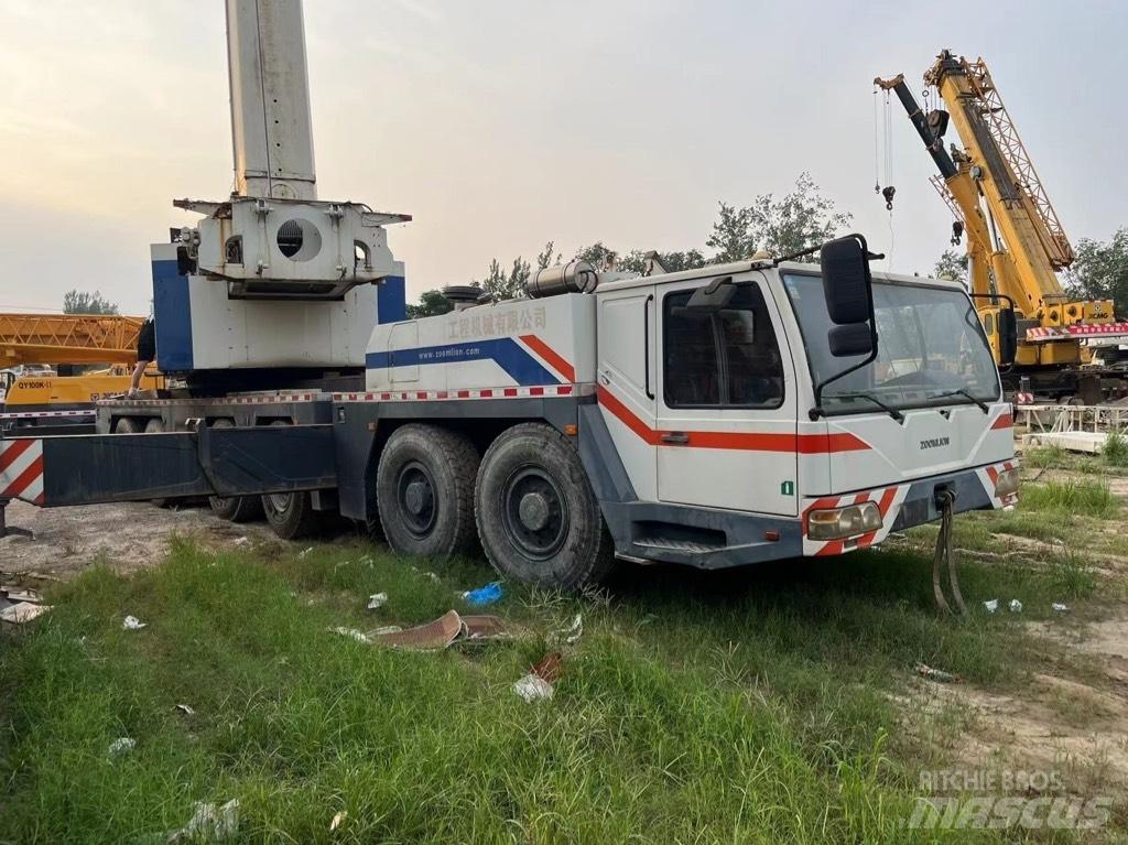 Zoomlion QY220V Grues tout terrain