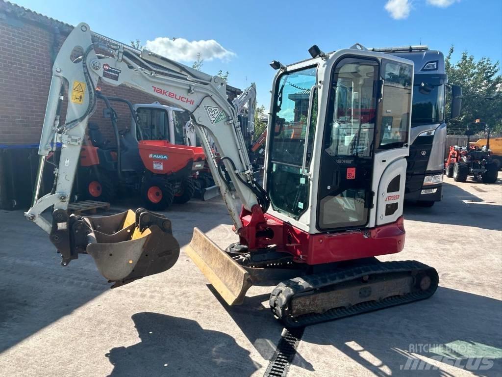 Takeuchi TB 325 R Mini pelle < 7t