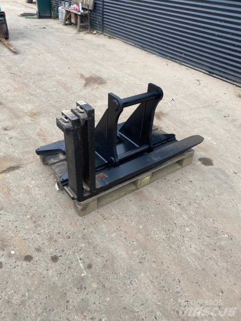  Andet S60 Fourche