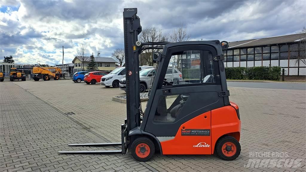 Linde H16D Chariots diesel