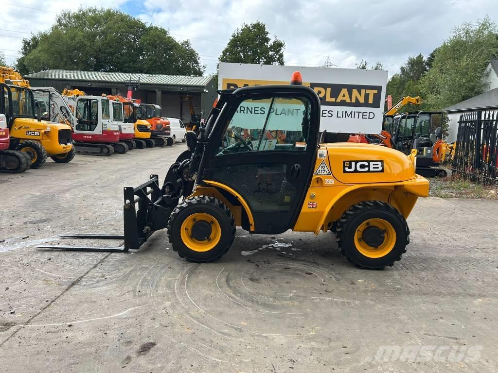 JCB 520-40 Chariot télescopique