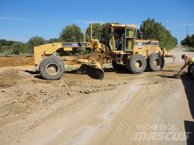 CAT 140H Niveleuse