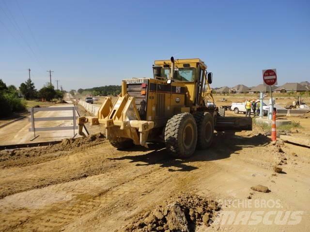 CAT 140H Niveleuse
