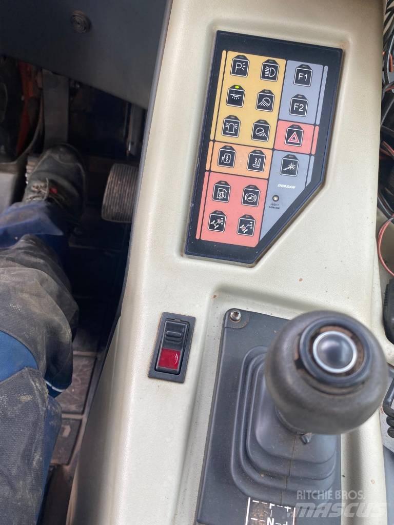 Doosan DA 40 Tombereau articulé