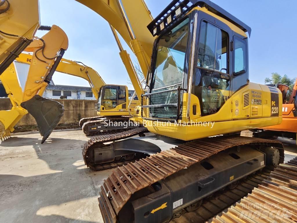 Komatsu PC220-7 Pelle sur chenilles
