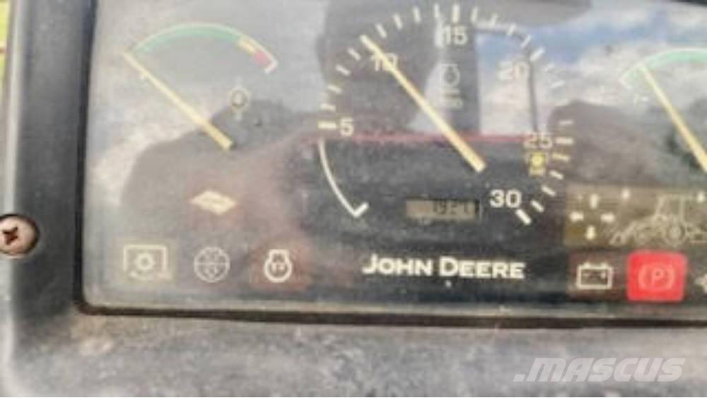 John Deere 110 Tractopelle