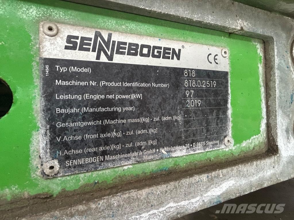 Sennebogen 818 Pelle à déchets