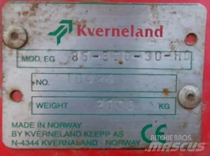 Kverneland EG85-300 Charrue réversible