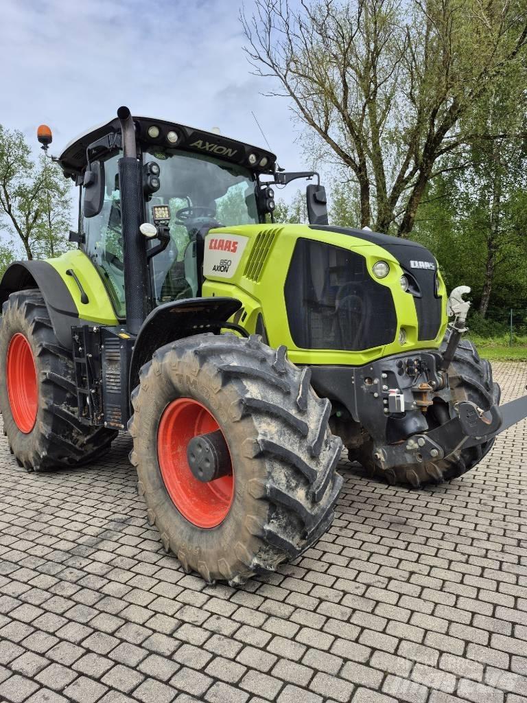 CLAAS Axion 850 Tracteur