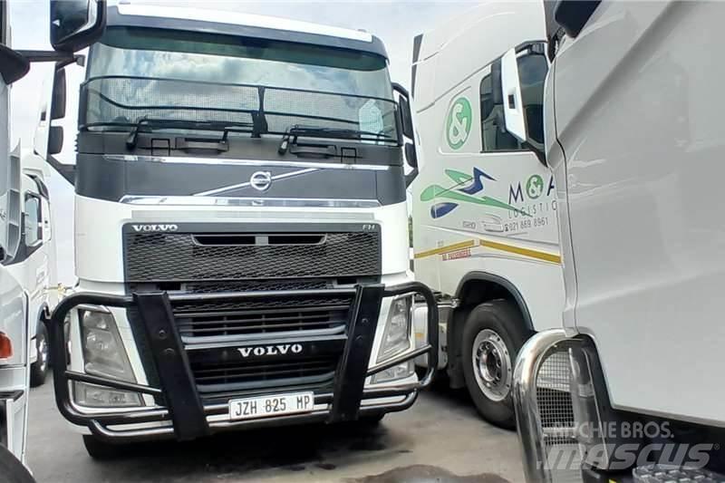 Volvo FH440 Autre camion