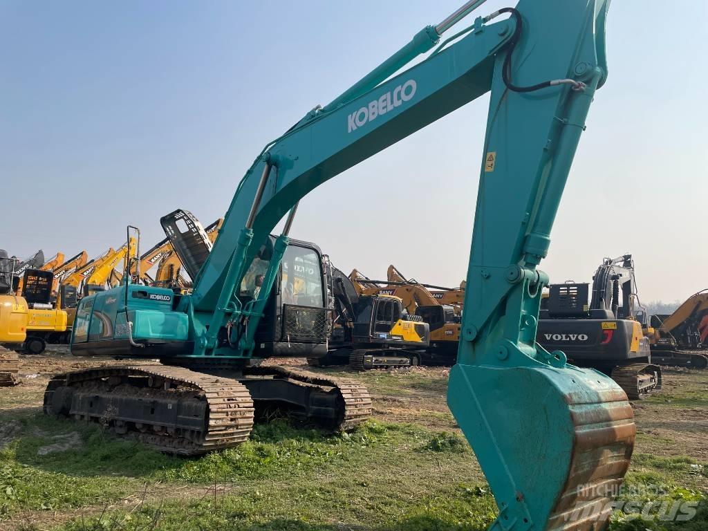 Kobelco SK 200 Pelle sur chenilles