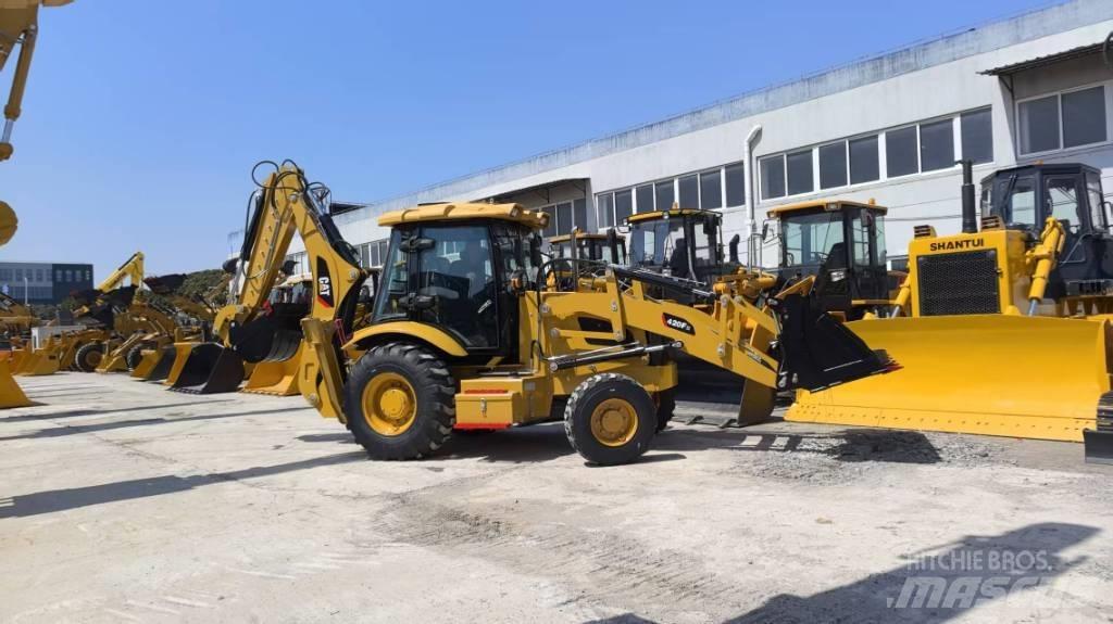 CAT 420 F Tractopelle