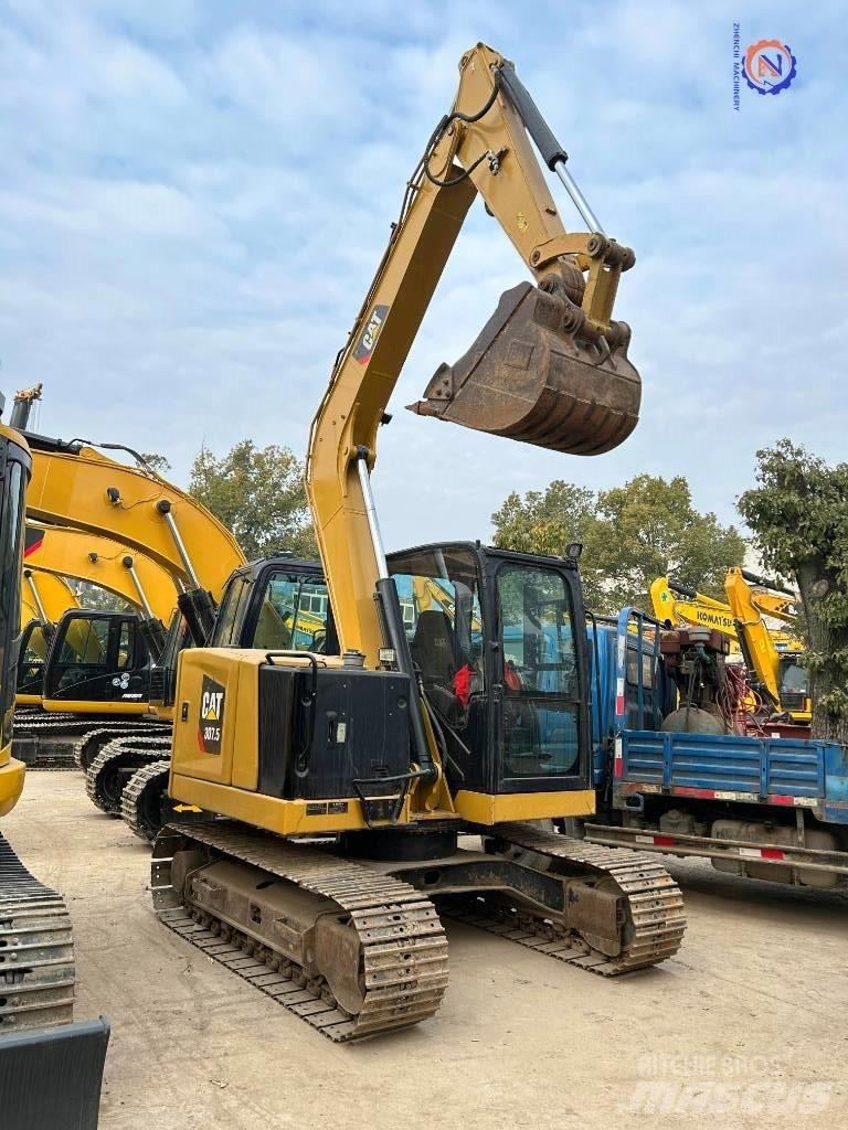 CAT 307 Mini pelle < 7t