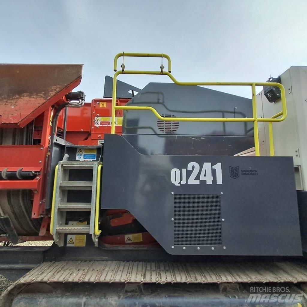 Sandvik QJ241 Concasseur mobile