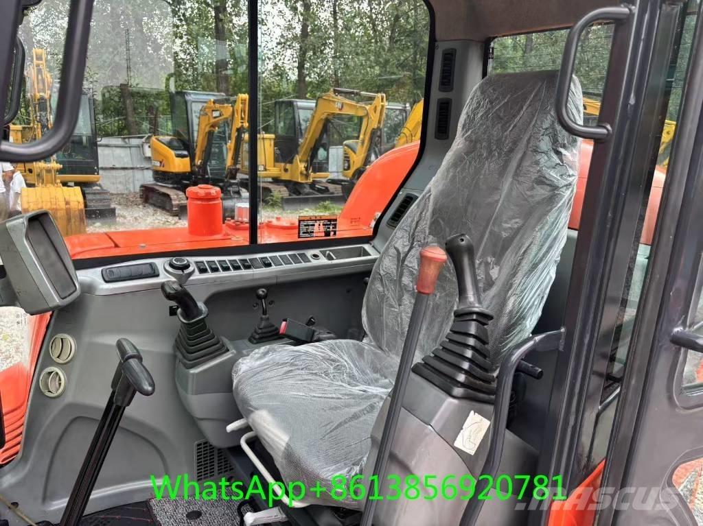 Doosan DX 60 Mini pelle < 7t