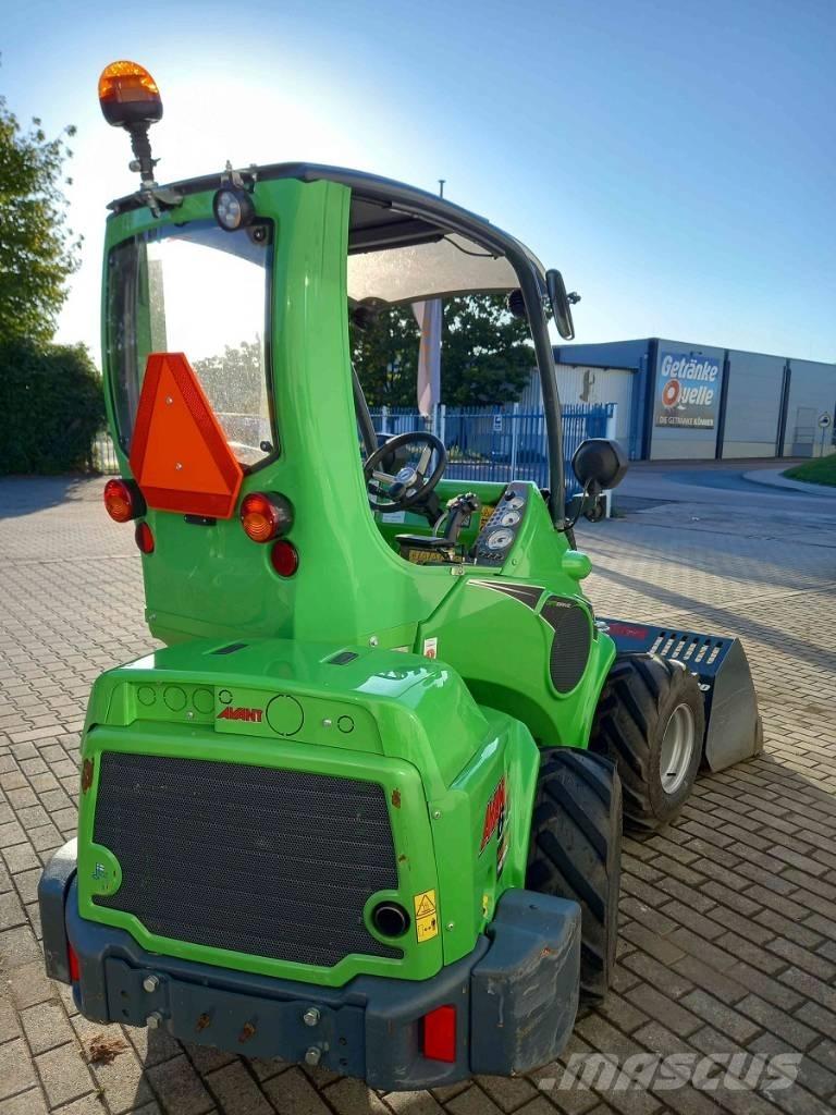 Avant 640 Chargeuse compacte