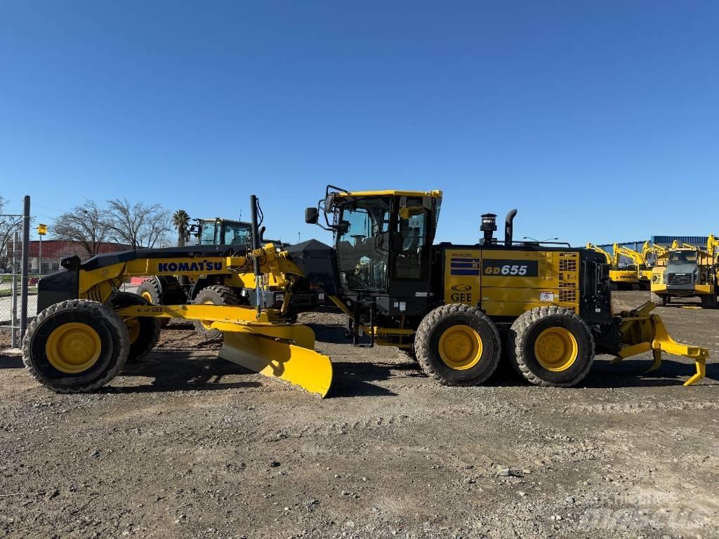 Komatsu GD655-7 Niveleuse