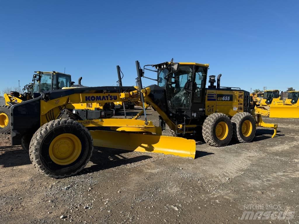 Komatsu GD655-7 Niveleuse