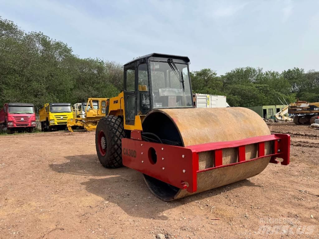 Dynapac CA 30 D Rouleaux monocylindre